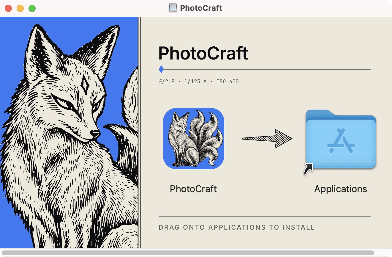 Finder 中真实的 v0.7.0 DMG 窗口；本次把应用拖到 Applications。